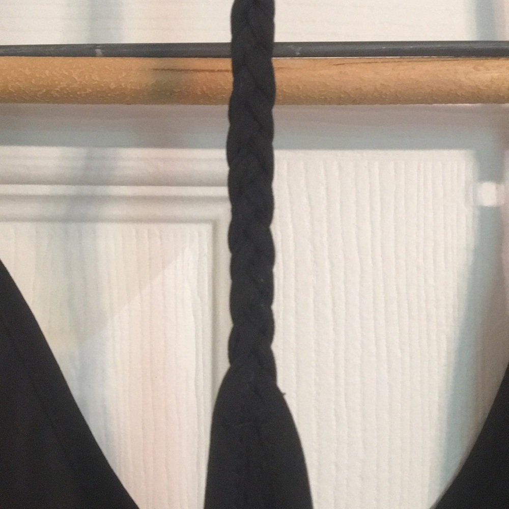 Abercrombie & Fitch Micro Pleated Black Dress - Picture 4 of 7